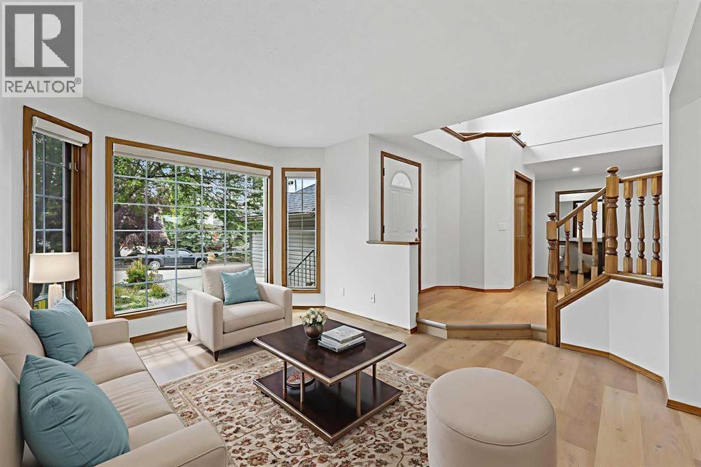 40 Edgebrook View Nw, Calgary, Alberta  T3A 5J9 - Photo 3 - A2242593