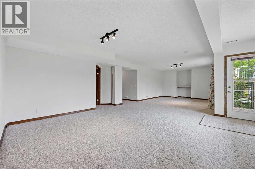 40 Edgebrook View Nw, Calgary, Alberta  T3A 5J9 - Photo 36 - A2242593