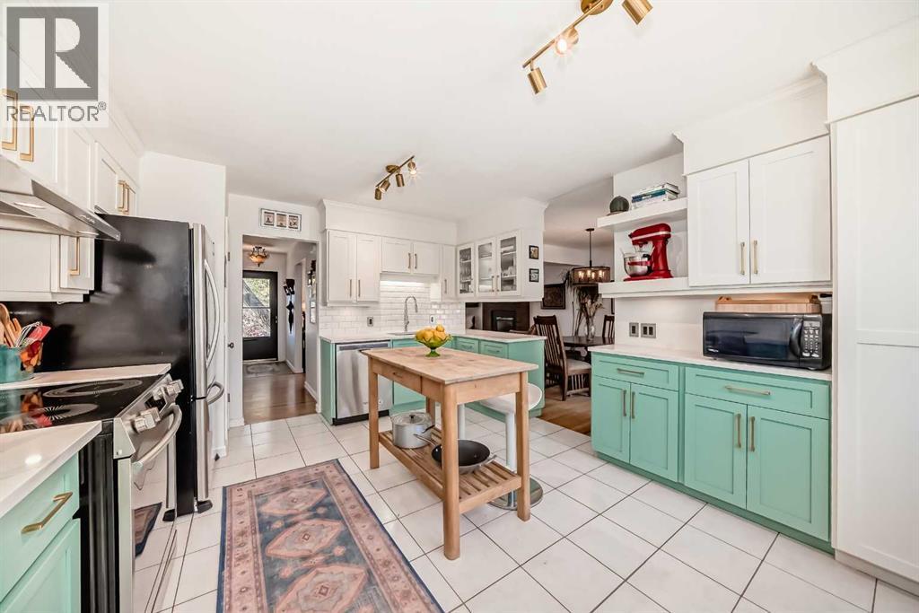 91 Chisholm Crescent Nw, Calgary, Alberta  T2L 0Y9 - Photo 14 - A2264884