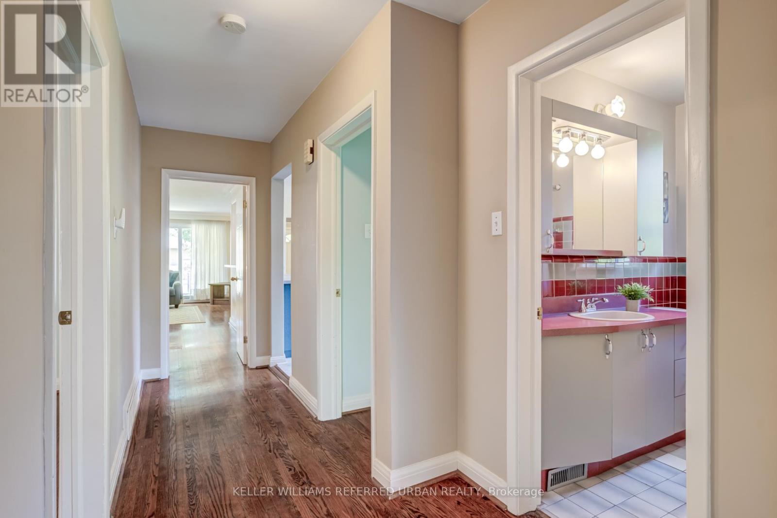 3991 Bloor Street W, Toronto, Ontario  M9B 1M2 - Photo 15 - W12388404