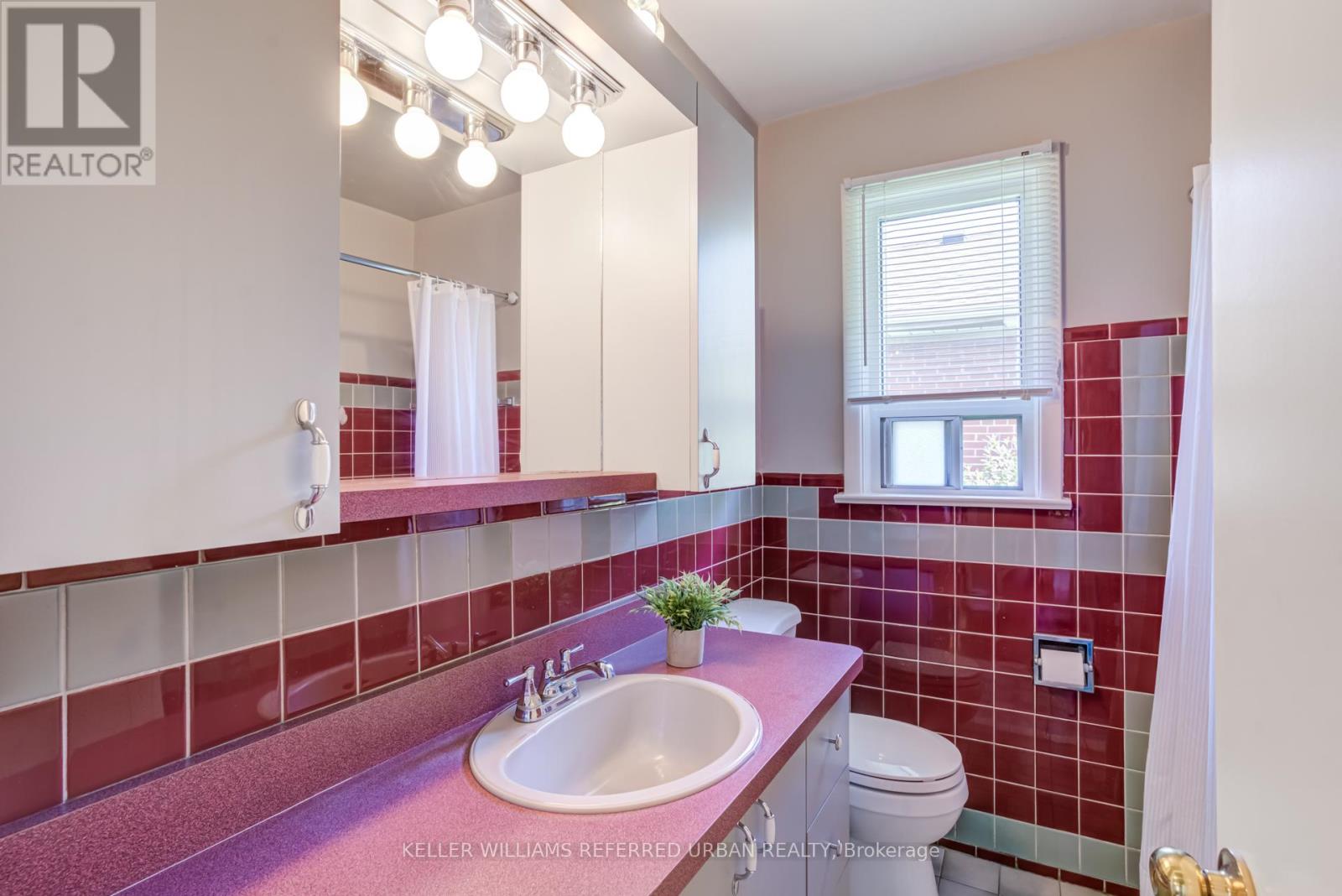 3991 Bloor Street W, Toronto, Ontario  M9B 1M2 - Photo 24 - W12388404