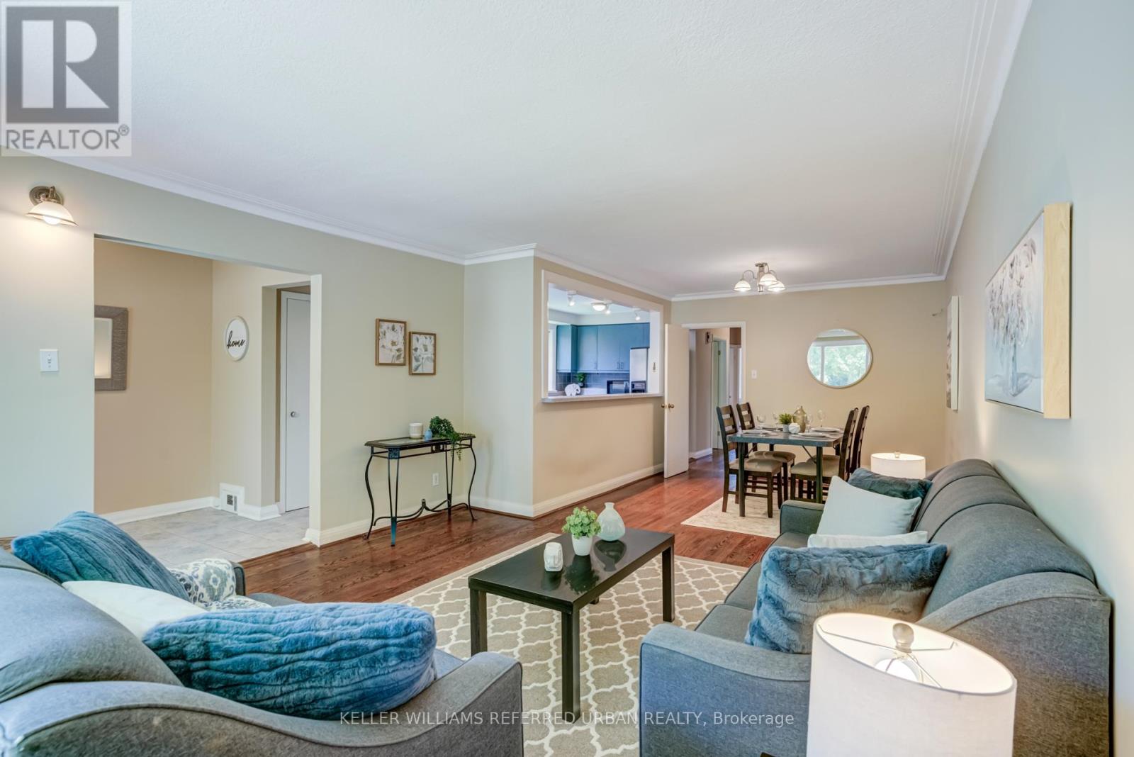 3991 Bloor Street W, Toronto, Ontario  M9B 1M2 - Photo 2 - W12388404