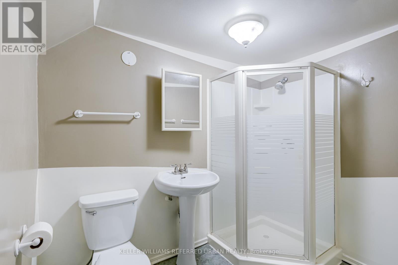 3991 Bloor Street W, Toronto, Ontario  M9B 1M2 - Photo 36 - W12388404