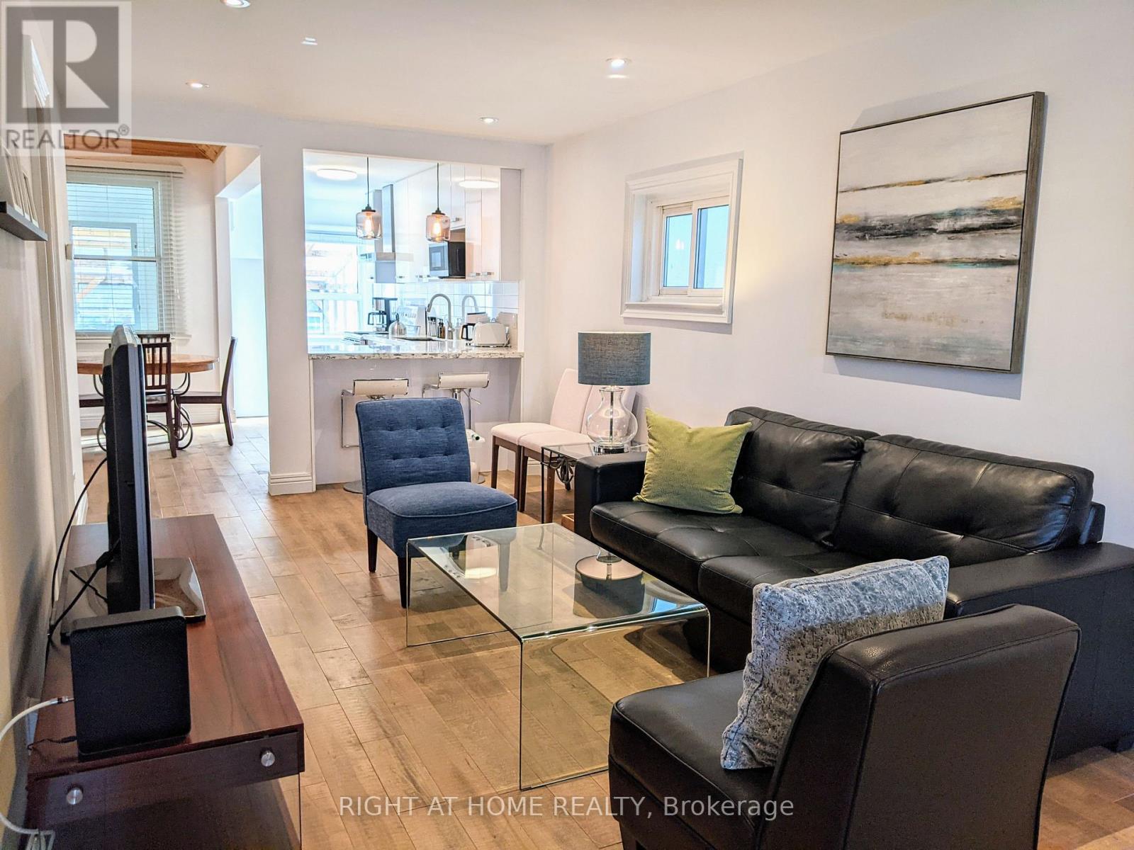 53 Sixteenth Street, Toronto, Ontario  M8V 3J7 - Photo 5 - W12391759