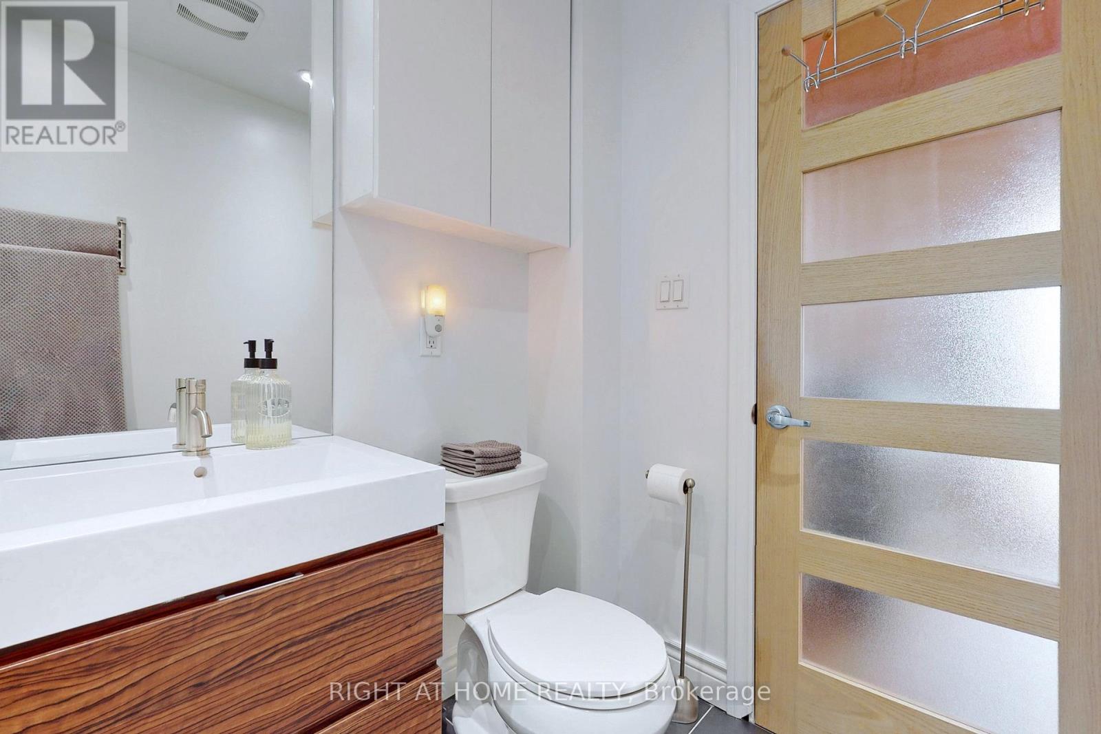 53 Sixteenth Street, Toronto, Ontario  M8V 3J7 - Photo 18 - W12391759