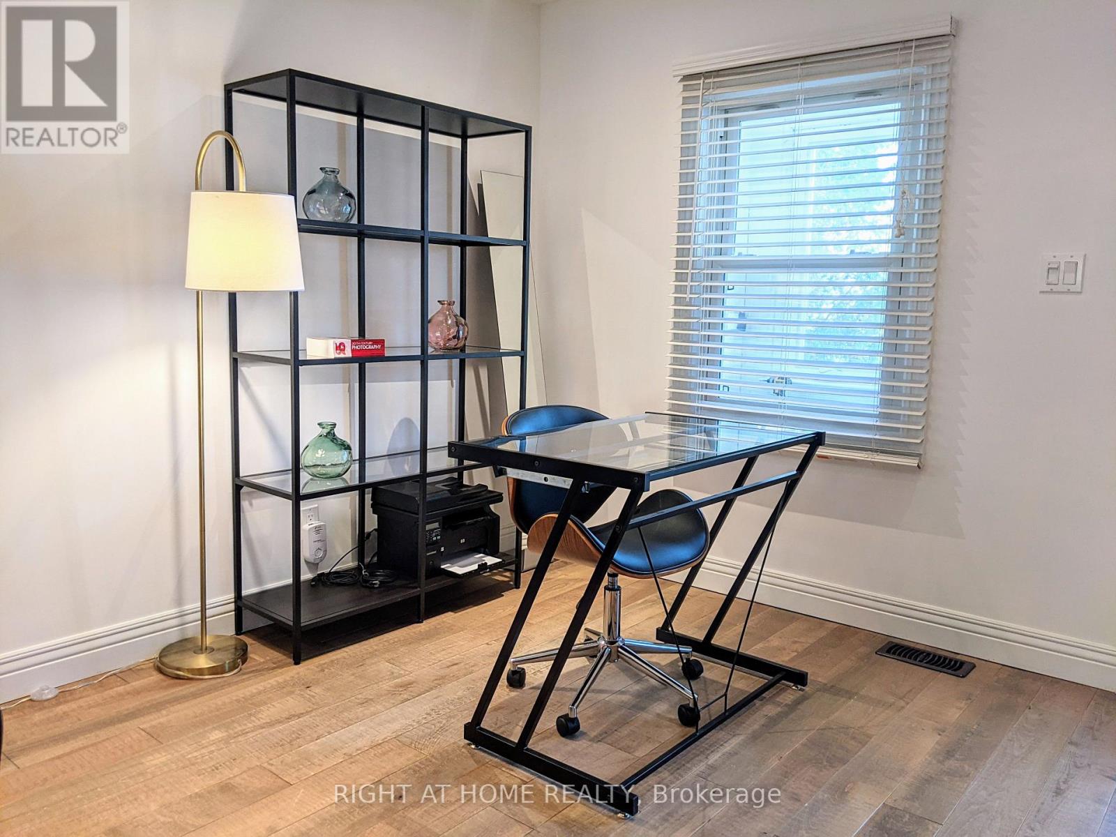 53 Sixteenth Street, Toronto, Ontario  M8V 3J7 - Photo 4 - W12391759