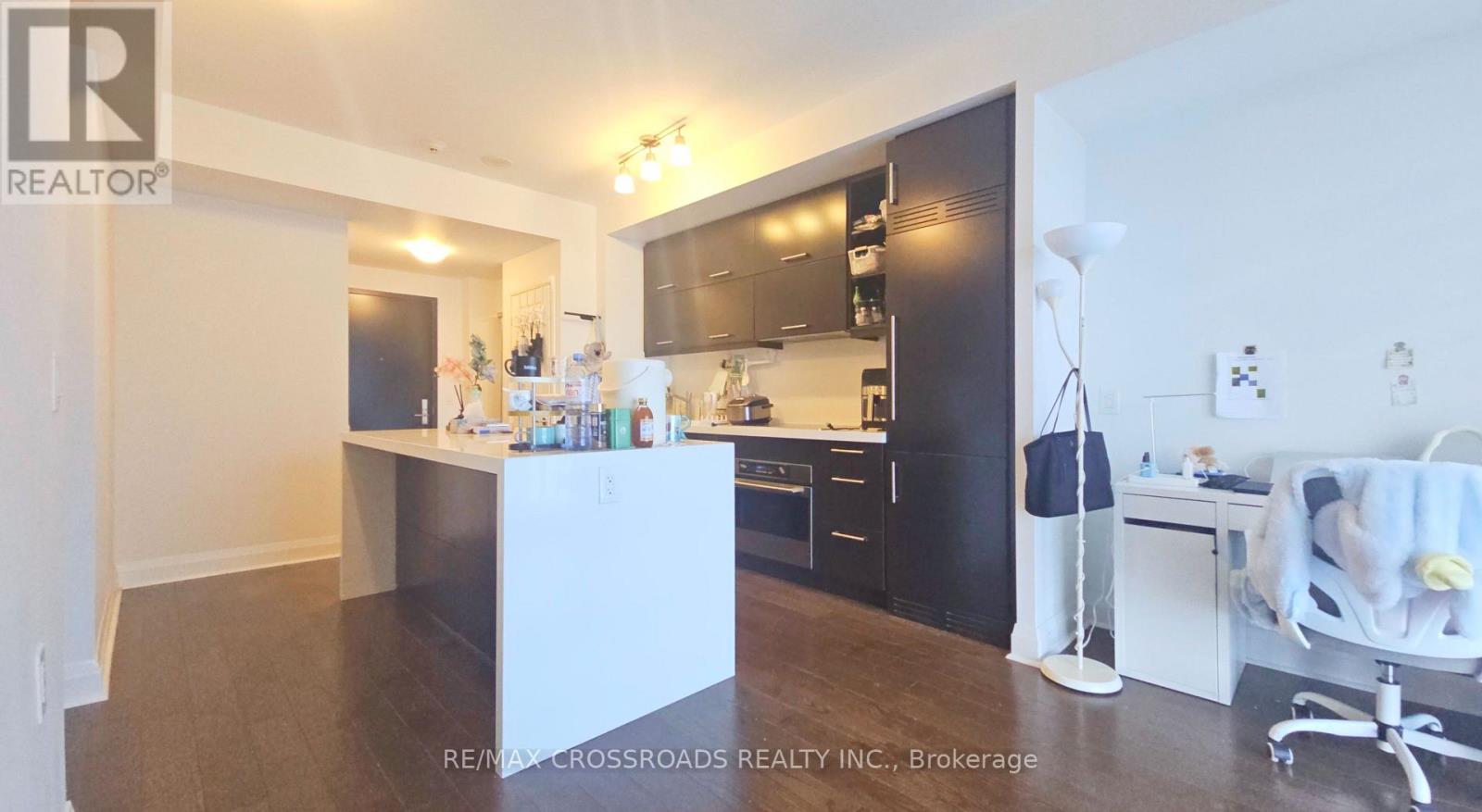 3611 - 1080 Bay Street, Toronto, Ontario  M5S 0A5 - Photo 4 - C12470589