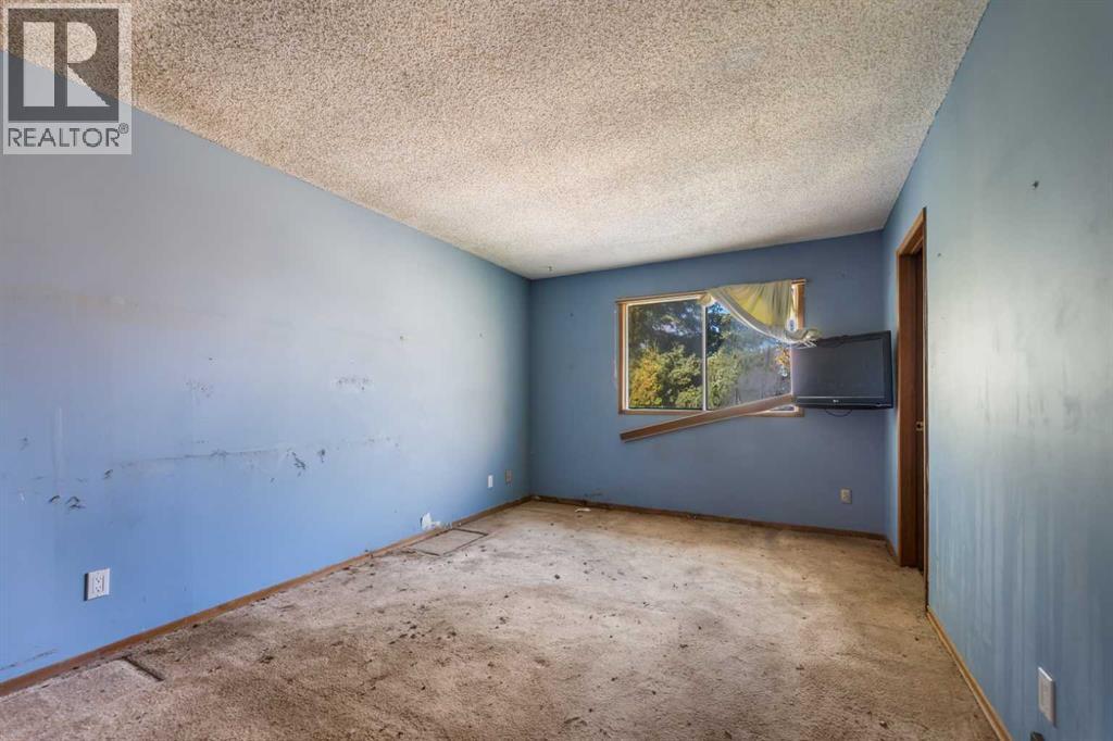 83 Templegreen Drive Ne, Calgary, Alberta  T1Y 4Z1 - Photo 18 - A2263196