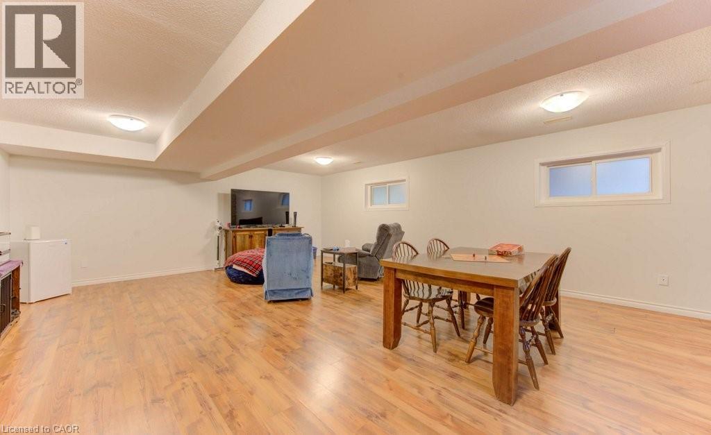 50 Newbury Drive, Kitchener, Ontario  N2N 2X6 - Photo 16 - 40781911