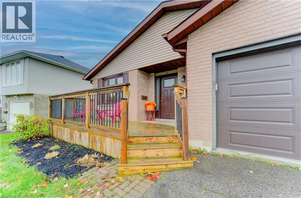 50 NEWBURY Drive, Kitchener, Ontario