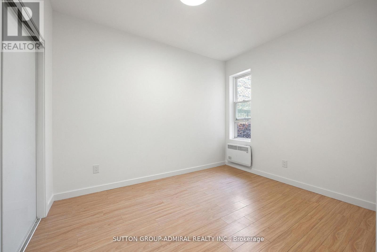 2 - 1969 Queen Street E, Toronto, Ontario  M4L 1H9 - Photo 14 - E12525534