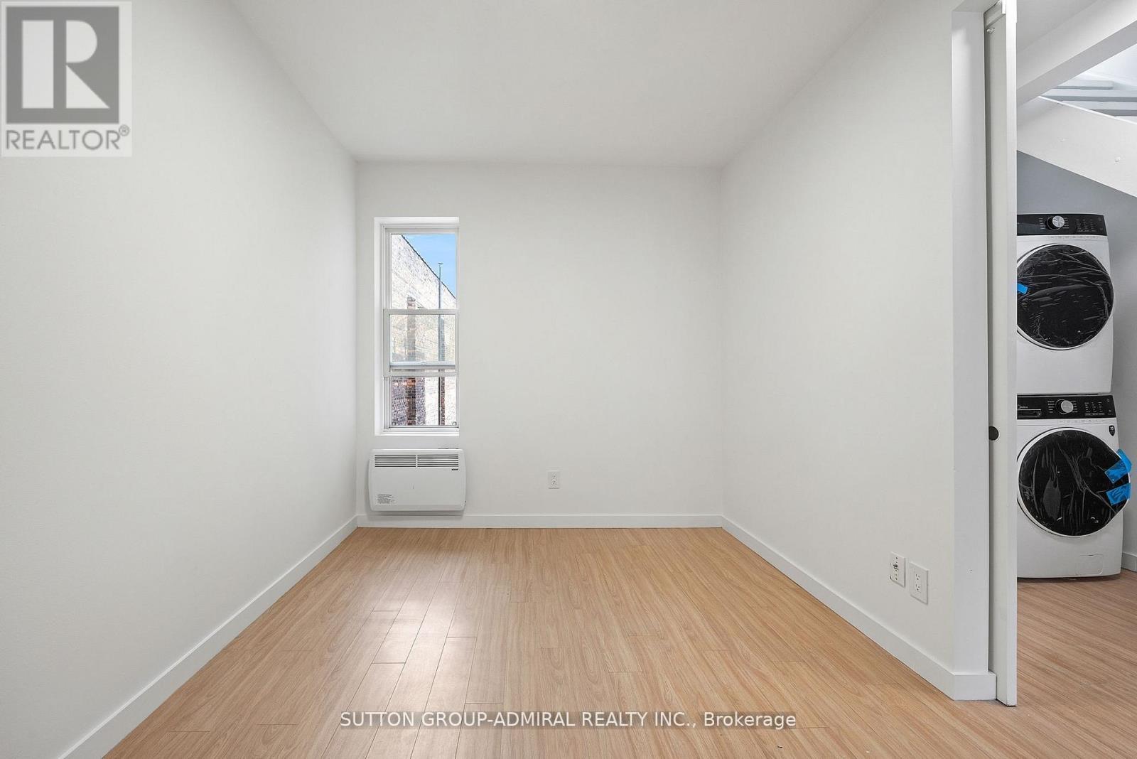 2 - 1969 Queen Street E, Toronto, Ontario  M4L 1H9 - Photo 16 - E12525534