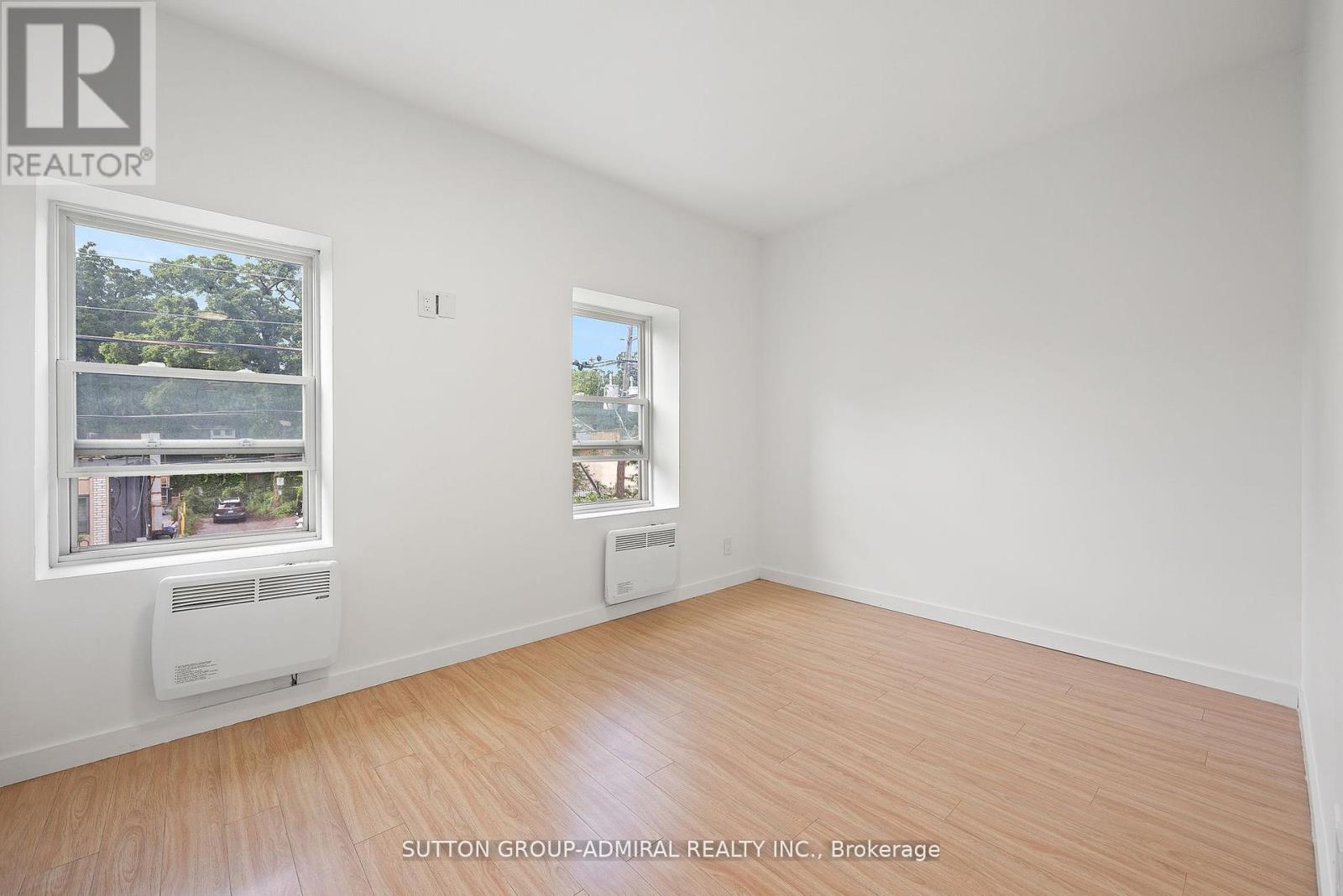 2 - 1969 Queen Street E, Toronto, Ontario  M4L 1H9 - Photo 17 - E12525534