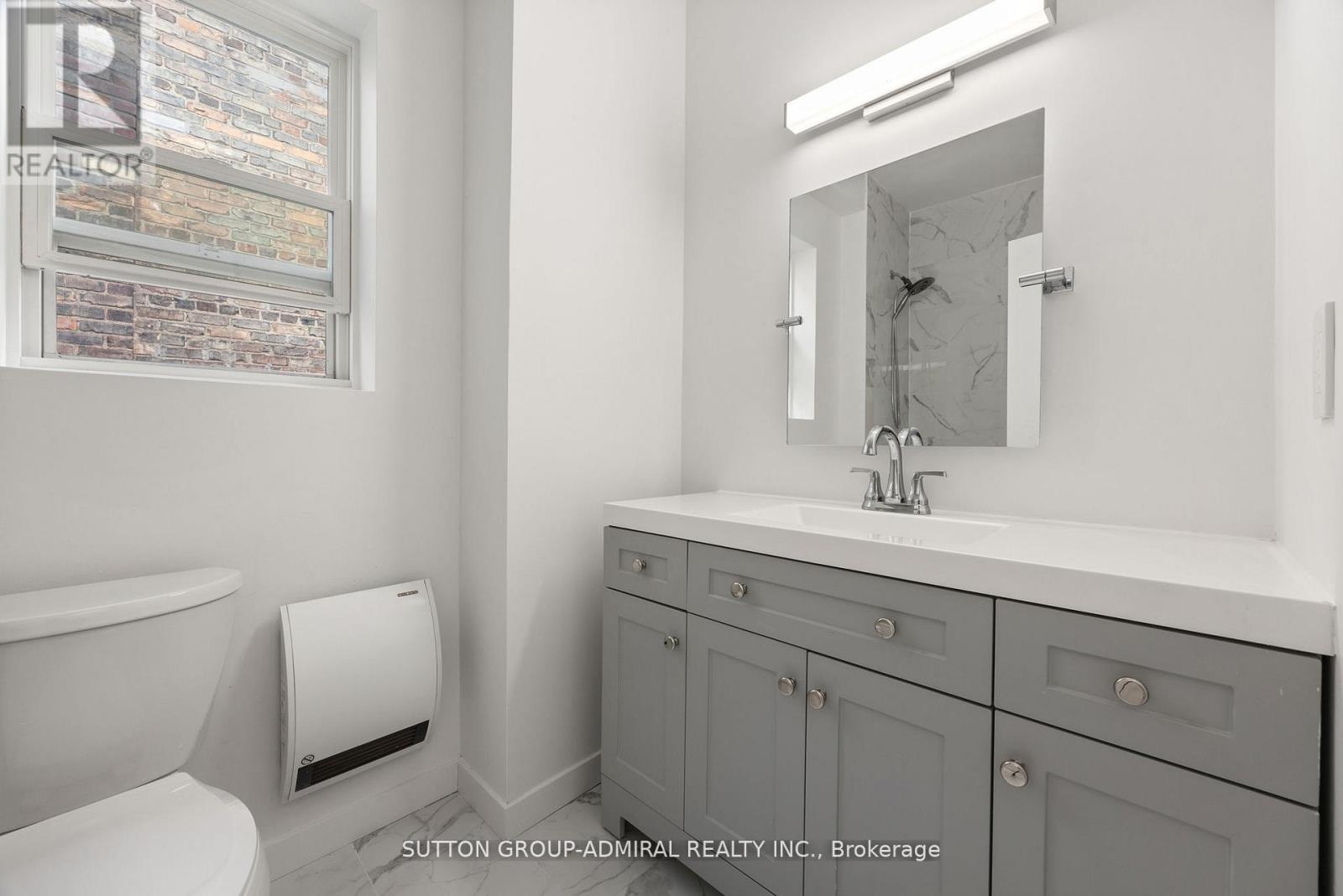 2 - 1969 Queen Street E, Toronto, Ontario  M4L 1H9 - Photo 9 - E12525534