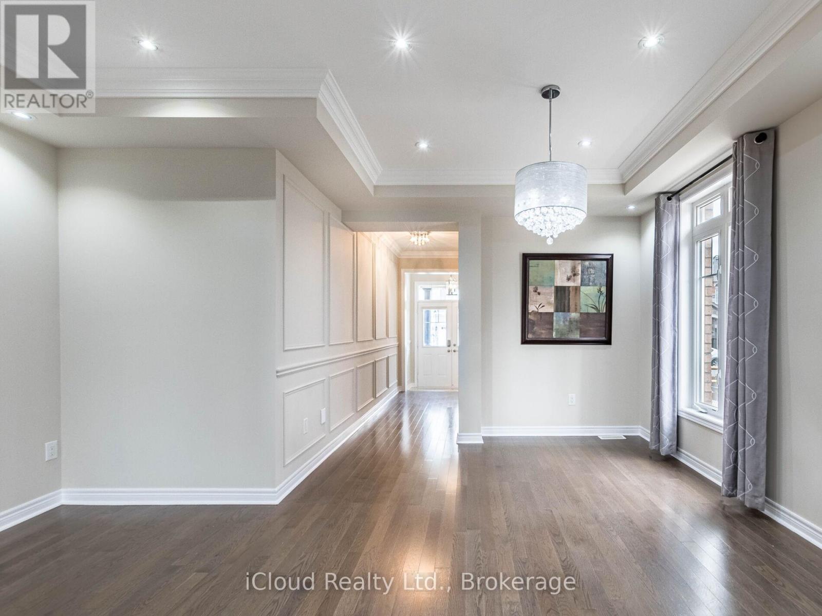 109 Kaitting Trail, Oakville, Ontario  L6M 0T6 - Photo 17 - W12405422