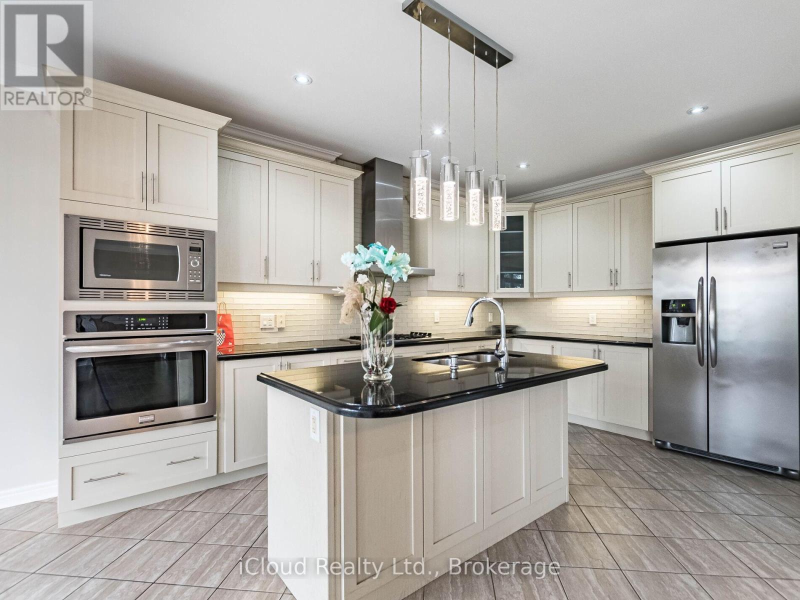 109 Kaitting Trail, Oakville, Ontario  L6M 0T6 - Photo 24 - W12482405