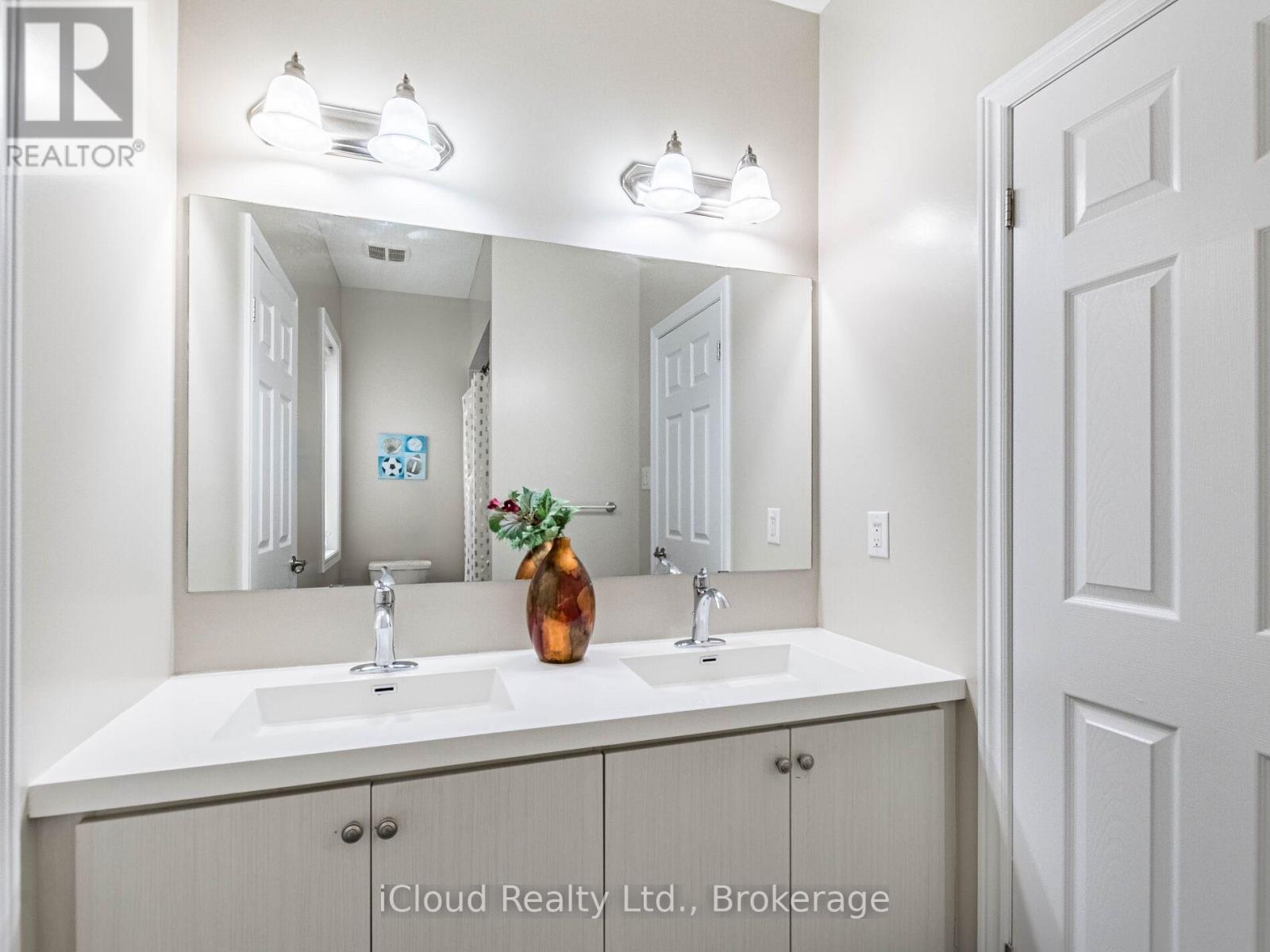 109 Kaitting Trail, Oakville, Ontario  L6M 0T6 - Photo 43 - W12482405