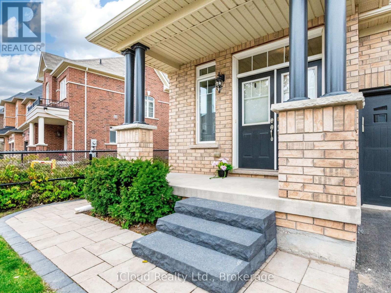 109 Kaitting Trail, Oakville, Ontario  L6M 0T6 - Photo 4 - W12482405