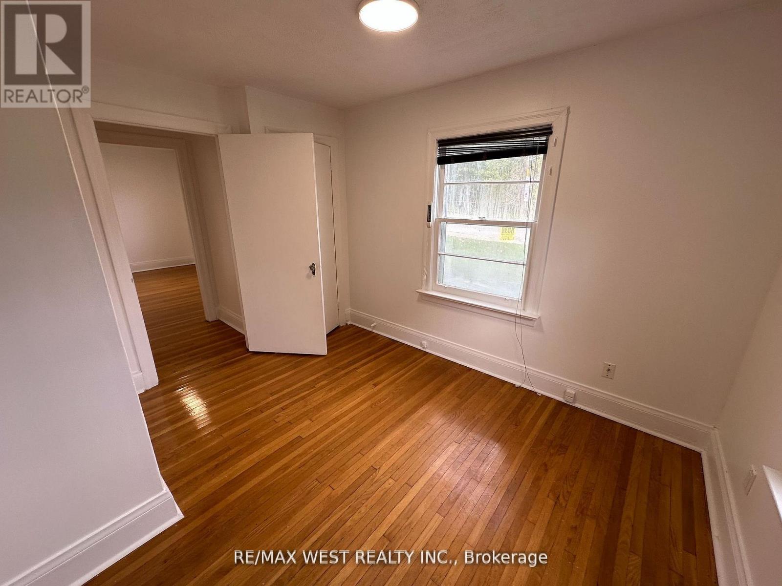 8186 Islington Avenue, Vaughan, Ontario L4L 1W7 - Photo 16 - N12525500