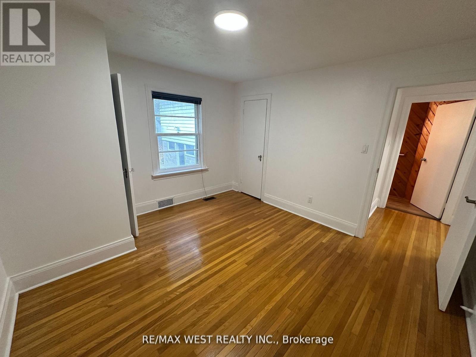 8186 Islington Avenue, Vaughan, Ontario L4L 1W7 - Photo 26 - N12525500