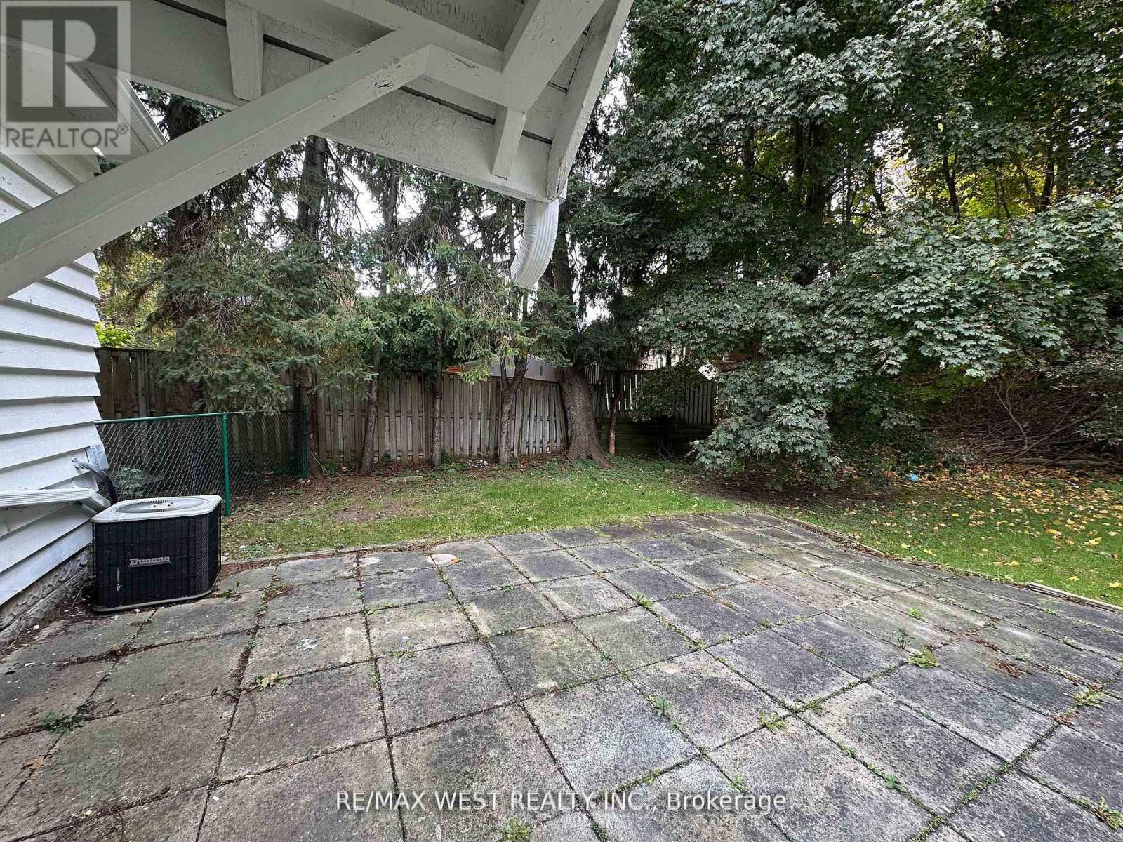 8186 Islington Avenue, Vaughan, Ontario L4L 1W7 - Photo 28 - N12525500