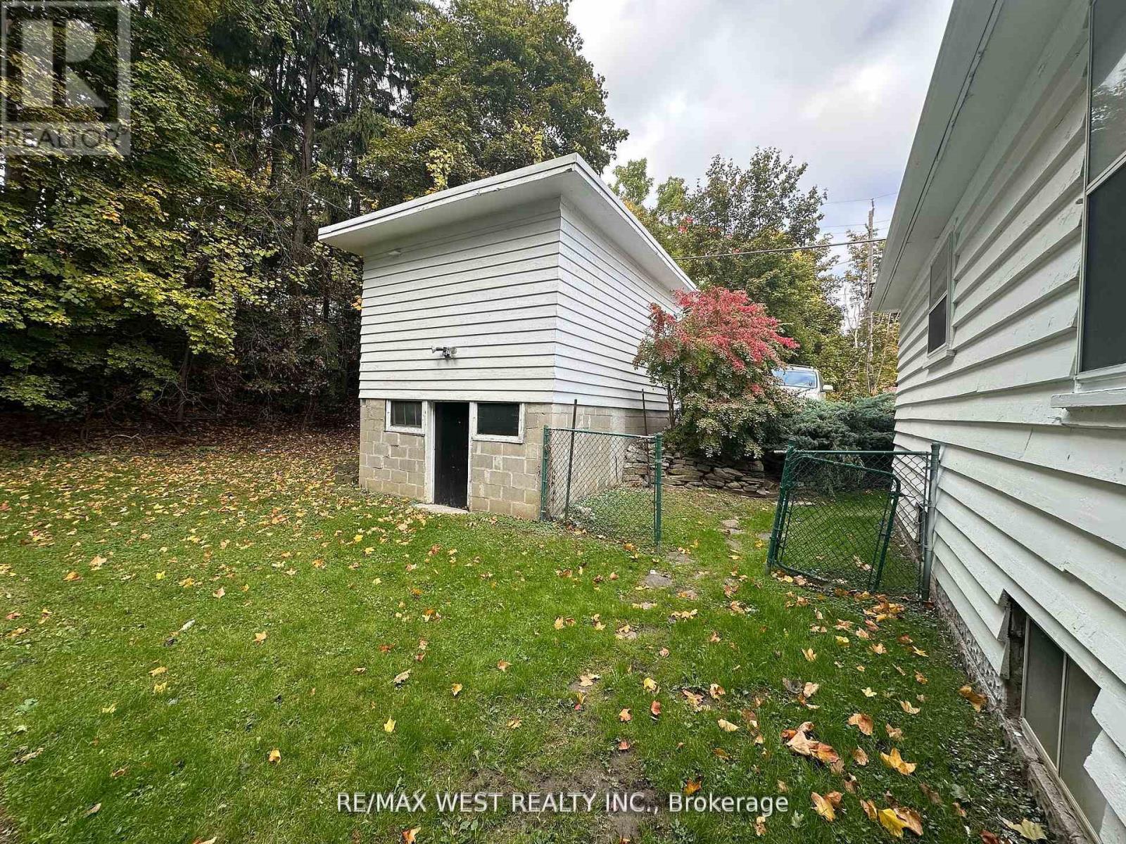 8186 Islington Avenue, Vaughan, Ontario L4L 1W7 - Photo 30 - N12525500