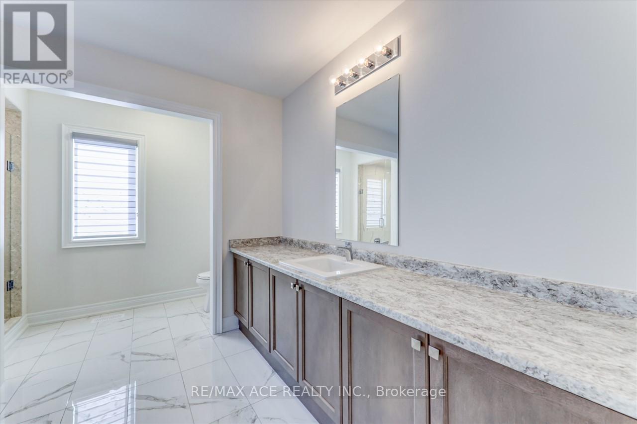 14 Hitching Post Road, Georgina, Ontario L4P 0H9 - Photo 23 - N12525520