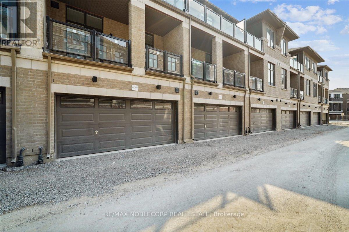 16 Tay Lane, Richmond Hill, Ontario  L4S 0N8 - Photo 31 - N12525544