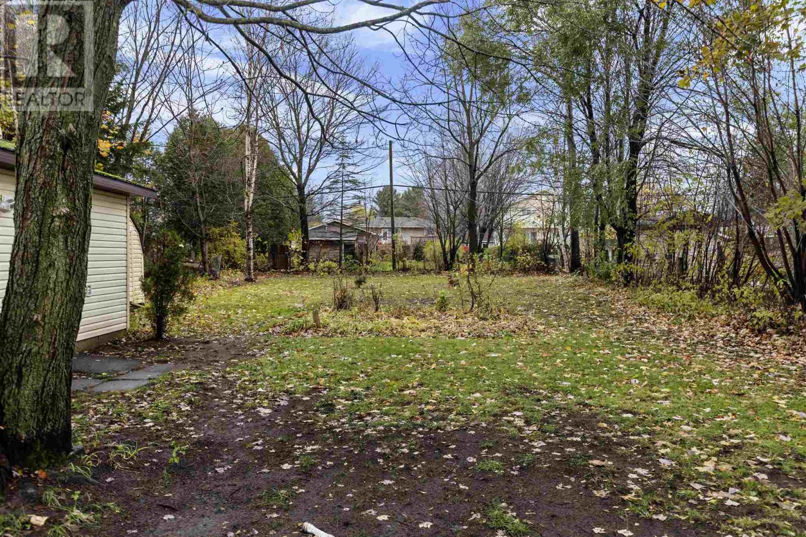 364 Chambers Ave, Sault Ste. Marie, Ontario P6A 4W5 - Photo 29 - SM253212