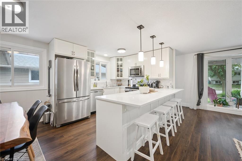 357 Grangewood Drive, Waterloo, Ontario  N2K 2E4 - Photo 8 - 40784430