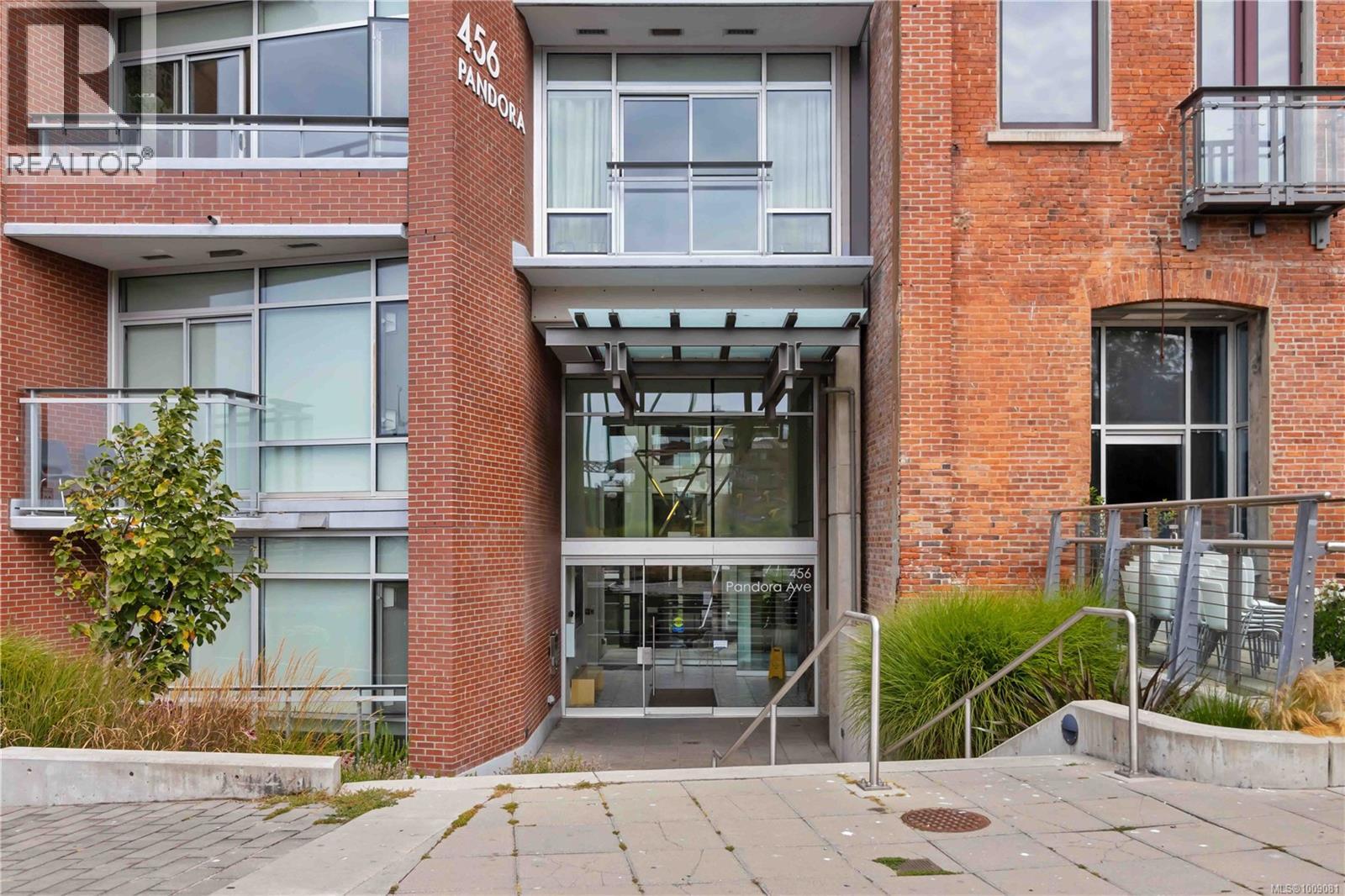 312b 456 Pandora Ave, Victoria, British Columbia V8W 0E3 - Photo 29 - 1009081