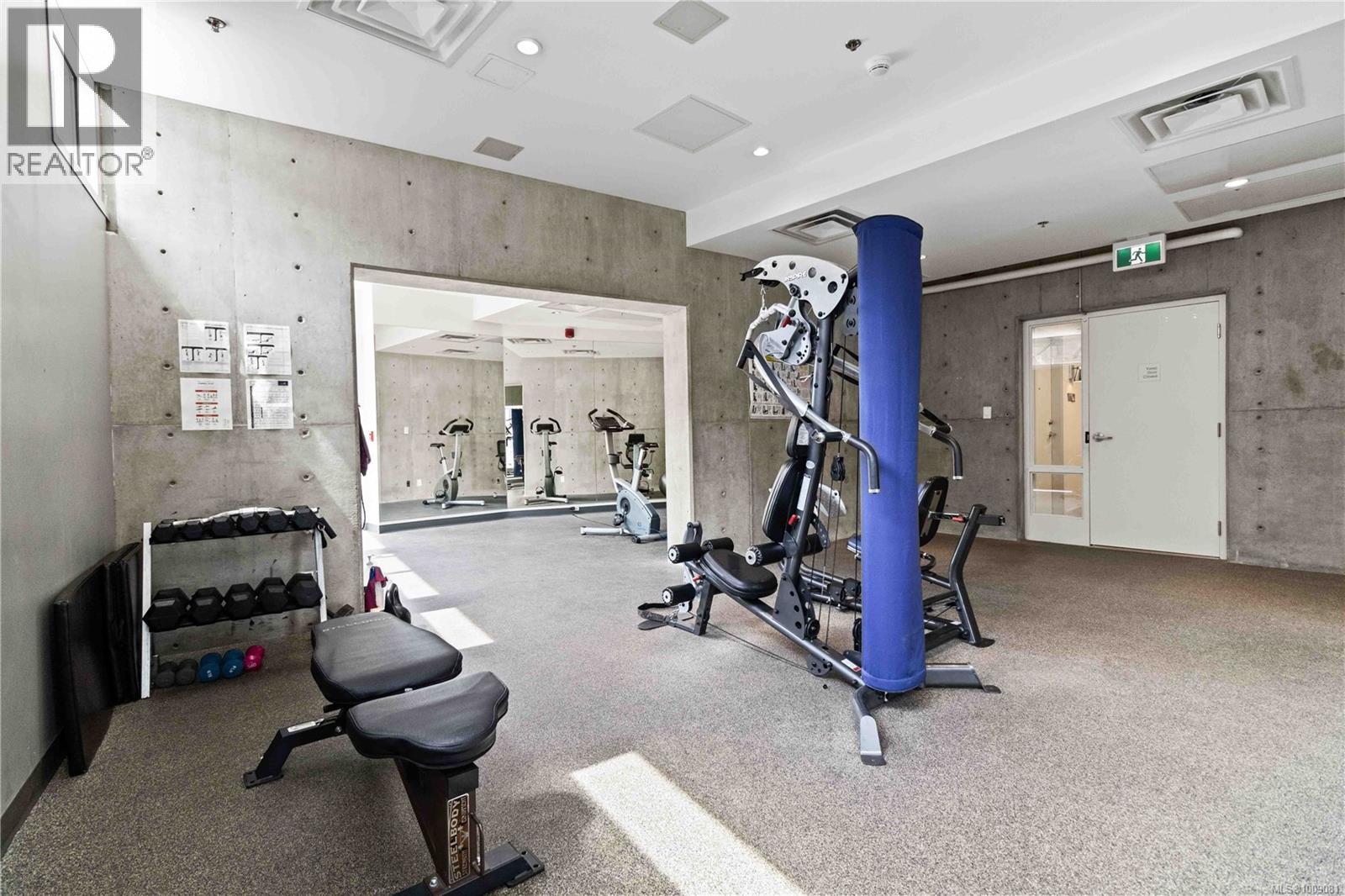 312b 456 Pandora Ave, Victoria, British Columbia V8W 0E3 - Photo 34 - 1009081