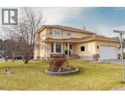 301 Riverview Green Riverview, Cochrane, Ca