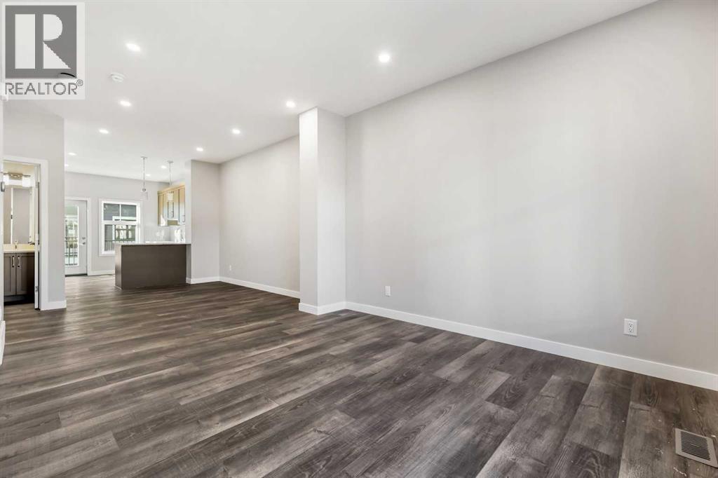 153 Mahogany Gardens Se, Calgary, Alberta  T3M 3Y2 - Photo 6 - A2268407