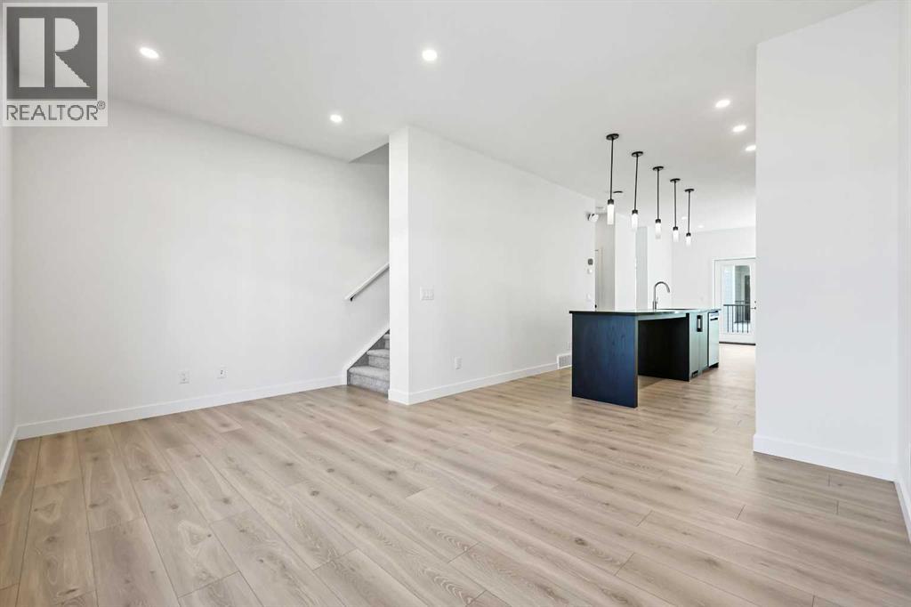 157 Mahogany Gardens Se, Calgary, Alberta  T3M 3Y2 - Photo 4 - A2268396