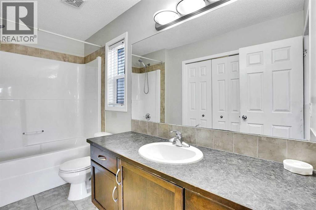 229 Luxstone Way Sw, Airdrie, Alberta  T4B 0H8 - Photo 35 - A2269642