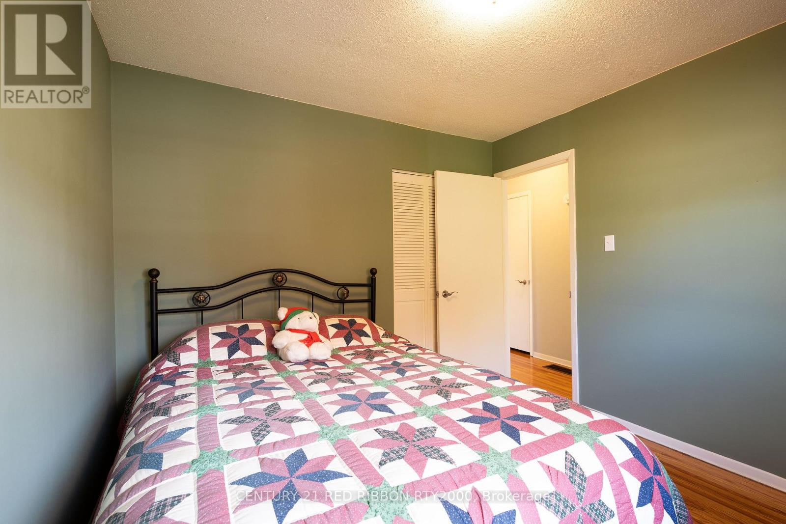 535 - 535 Gainsborough Road, London North, Ontario  N6G 2C5 - Photo 25 - X12525554