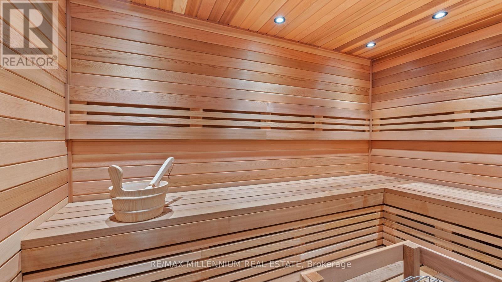 6839 Early Settler Row, Mississauga, Ontario  L5W 1J5 - Photo 32 - W12525476