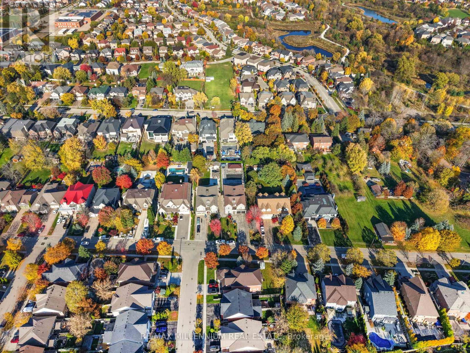 6839 Early Settler Row, Mississauga, Ontario  L5W 1J5 - Photo 48 - W12525476