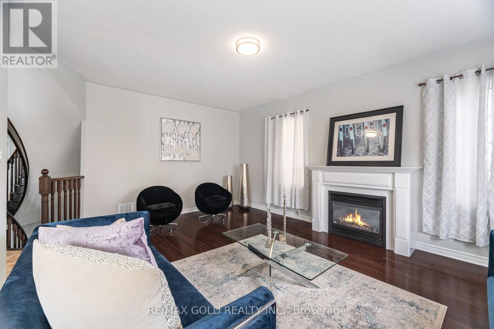 15 Oakhaven Road, Brampton, Ontario  L6P 2Y3 - Photo 12 - W12525492