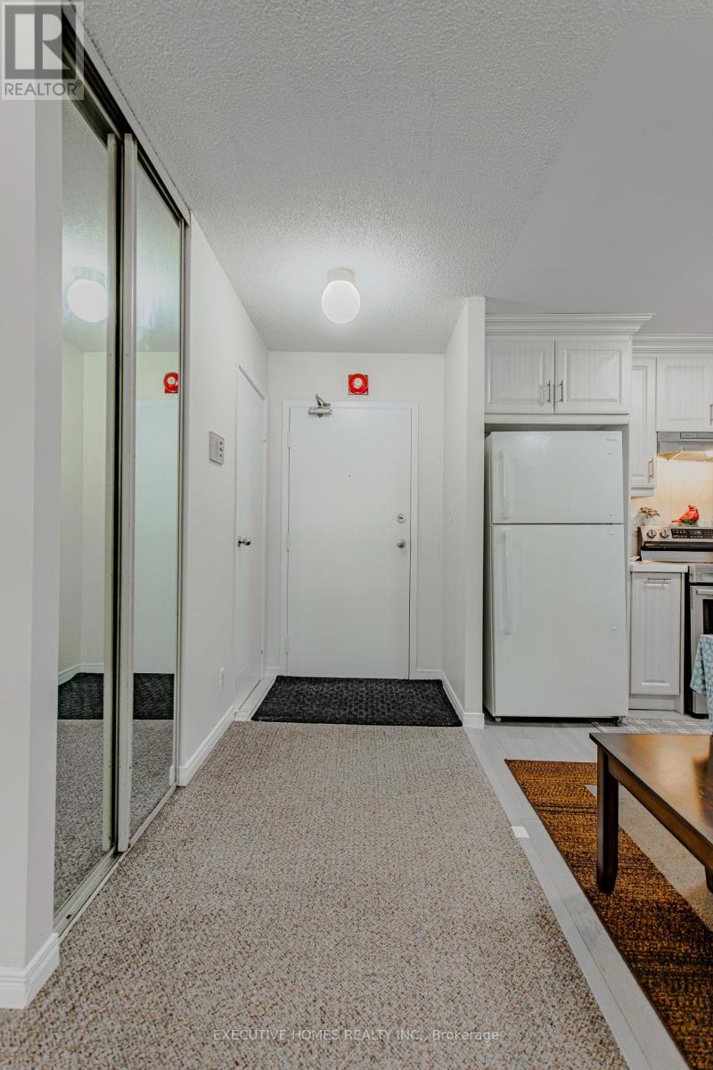 102 - 1275 Cornerbrook Place, Mississauga, Ontario  L5C 3J3 - Photo 20 - W12525502