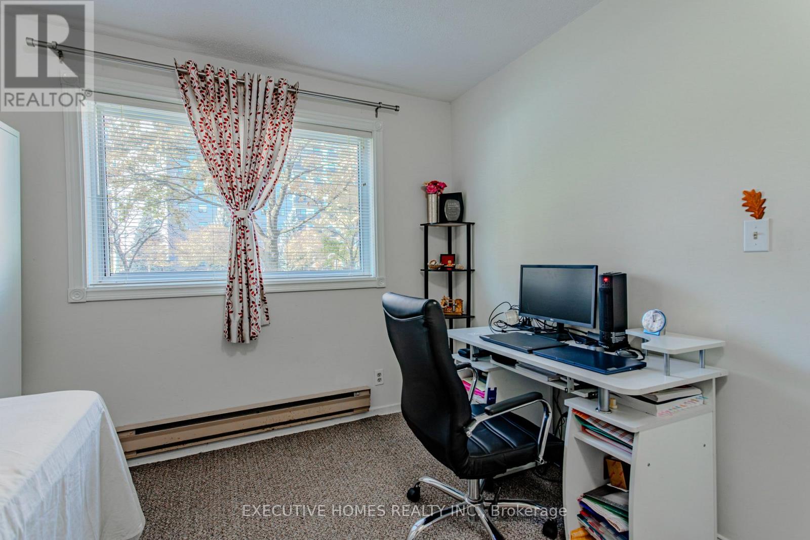 102 - 1275 Cornerbrook Place, Mississauga, Ontario  L5C 3J3 - Photo 33 - W12525502