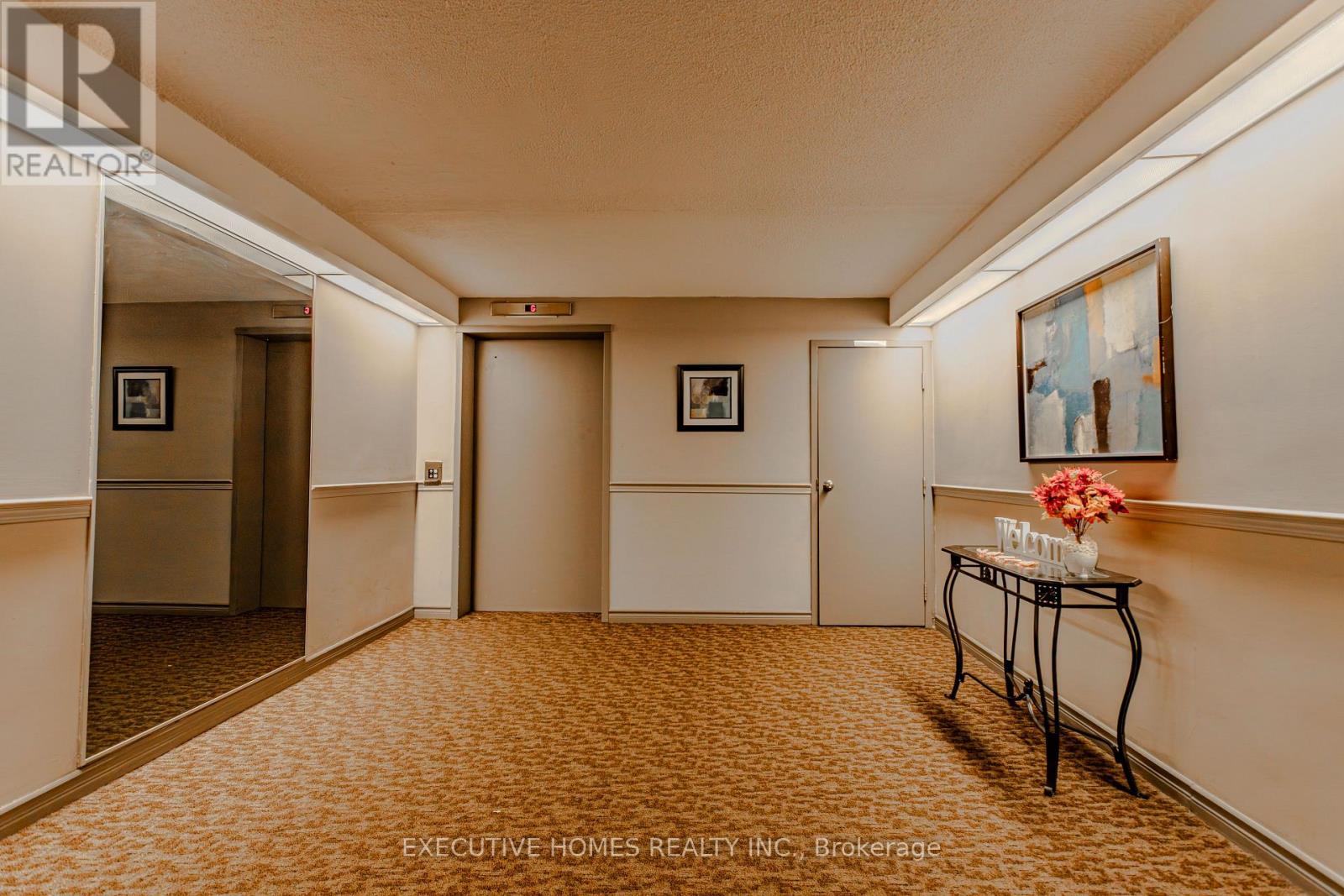 102 - 1275 Cornerbrook Place, Mississauga, Ontario  L5C 3J3 - Photo 38 - W12525502