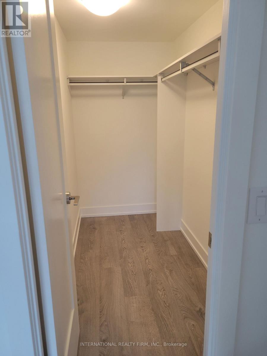 1336 - 5 Mabelle Avenue S, Toronto, Ontario  M9A 0C8 - Photo 2 - W12525516