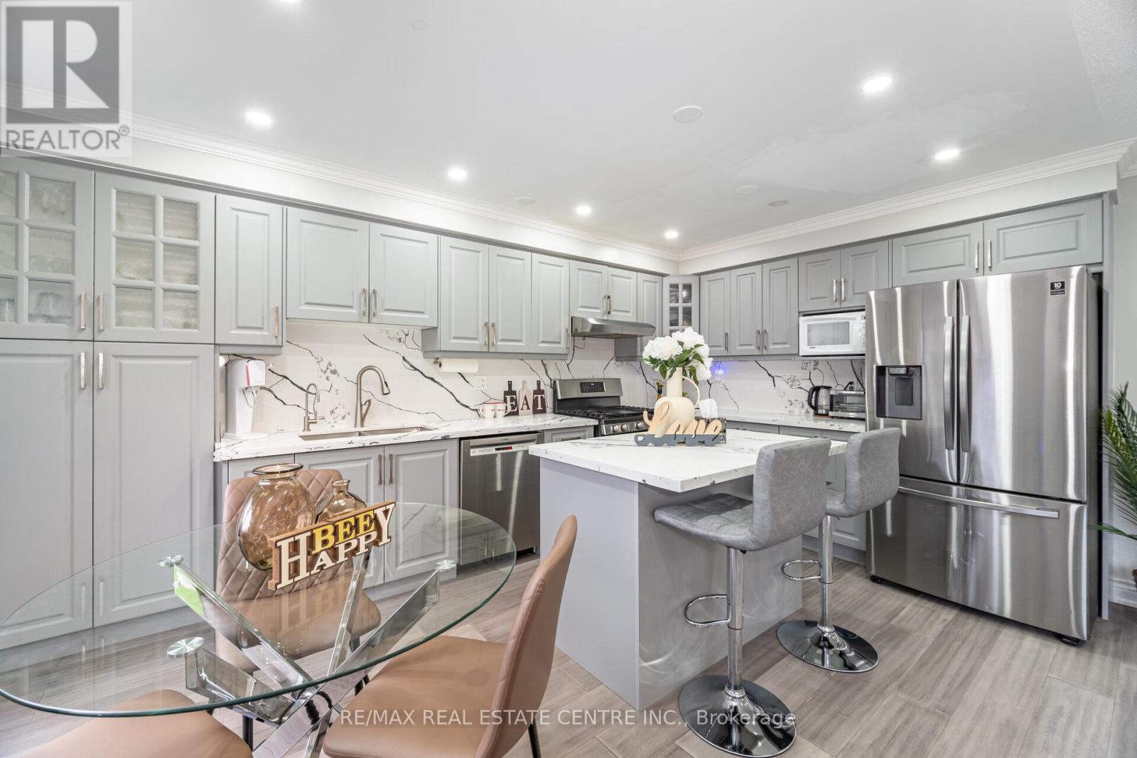 816 Hepburn Road, Milton, Ontario  L9T 0K6 - Photo 13 - W12525538