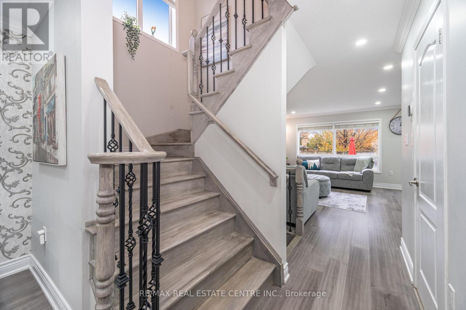 816 Hepburn Road, Milton, Ontario  L9T 0K6 - Photo 18 - W12525538