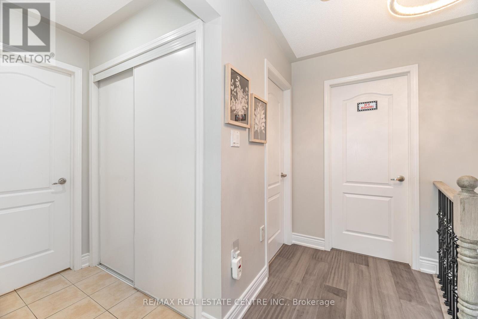 816 Hepburn Road, Milton, Ontario  L9T 0K6 - Photo 19 - W12525538