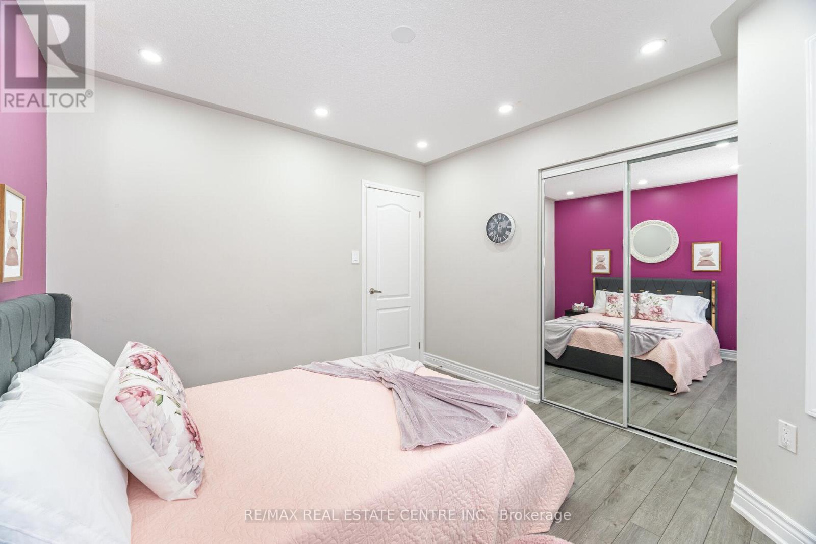 816 Hepburn Road, Milton, Ontario  L9T 0K6 - Photo 30 - W12525538