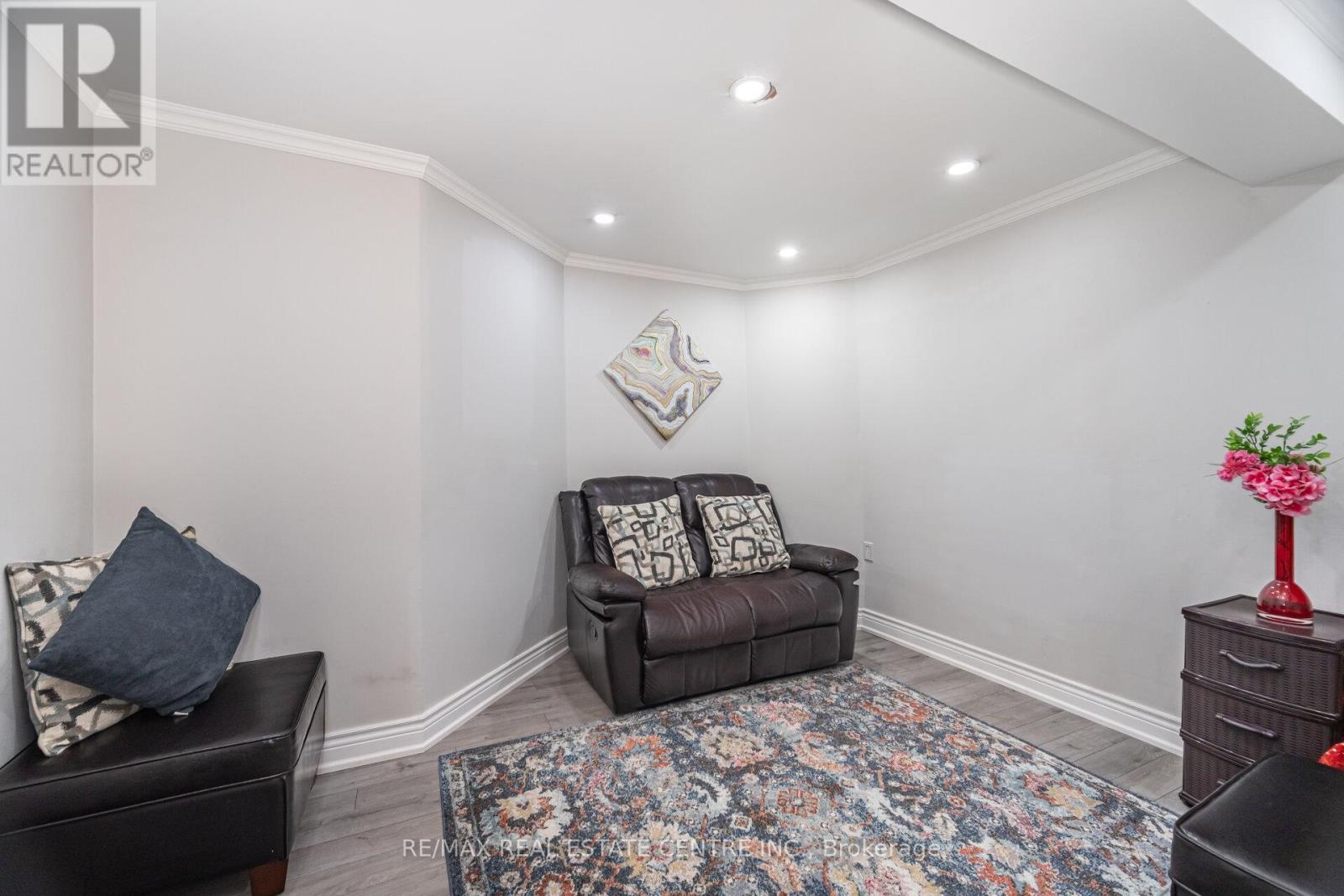 816 Hepburn Road, Milton, Ontario  L9T 0K6 - Photo 45 - W12525538