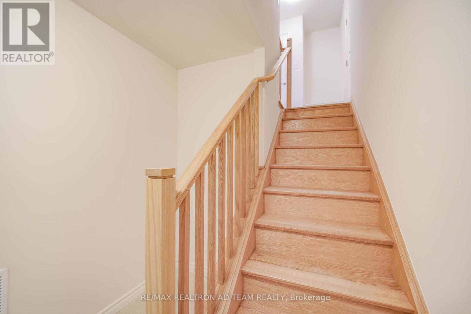 3035 Turtlecreek Place, Pickering, Ontario  L1X 0V1 - Photo 42 - E12523826